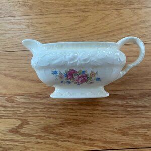 Homer Laughlin China Company Creamer